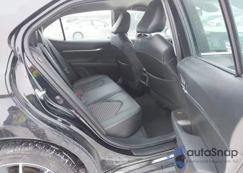 2021 Toyota Camry Se z USA, uszkodzony, nr VIN 4T1G11AK0MU441588